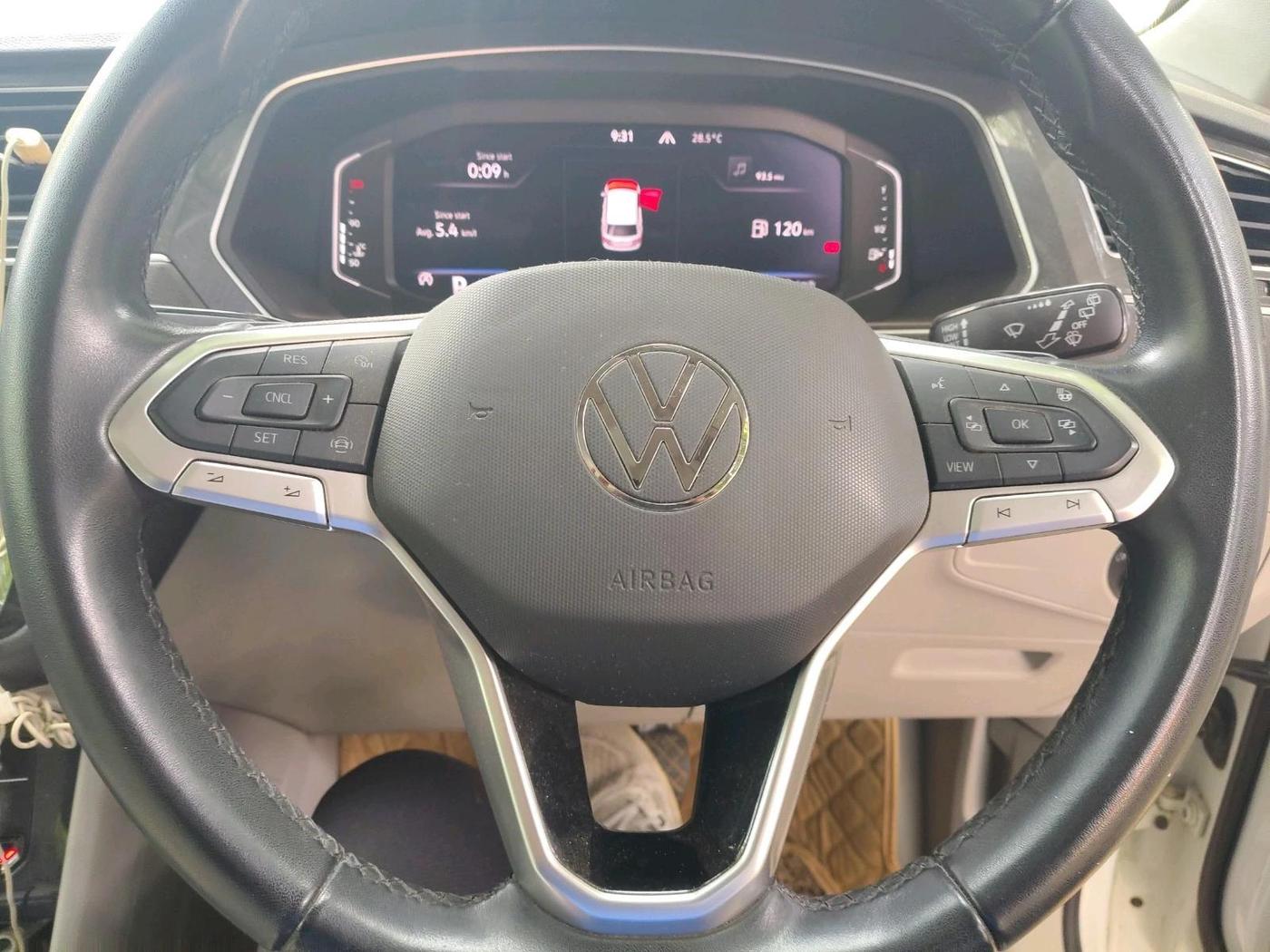 2023 Volkswagen TIGUAN ELEGANCE 2.0 TSI DSG, Petrol, Automatic, 21,767 km, interior