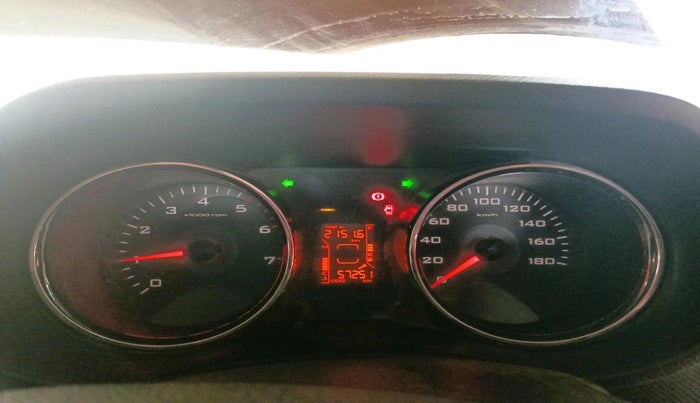 2017 Mahindra TUV300 T8 DUAL TONE, Diesel, Manual, 57,251 km, interior