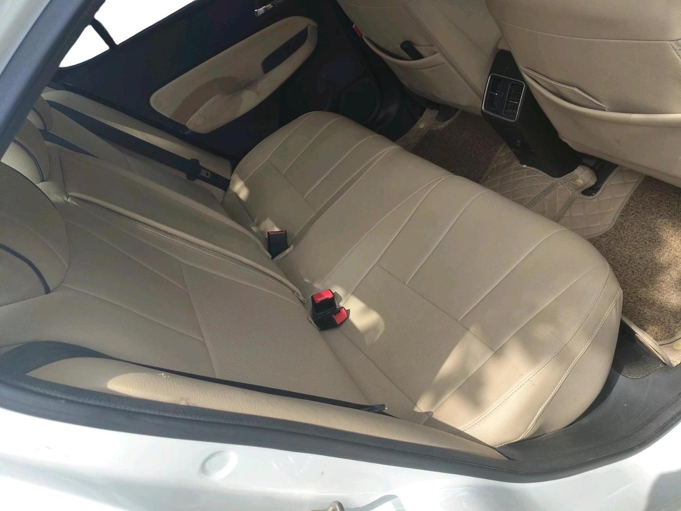 2023 Honda City 1.5L I-VTEC VX, Petrol, Manual, 20,029 km, interior
