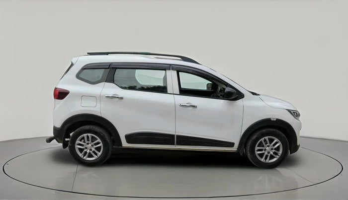 2022 Renault TRIBER RXL MT, Petrol, Manual, 1,58,554 km, exterior