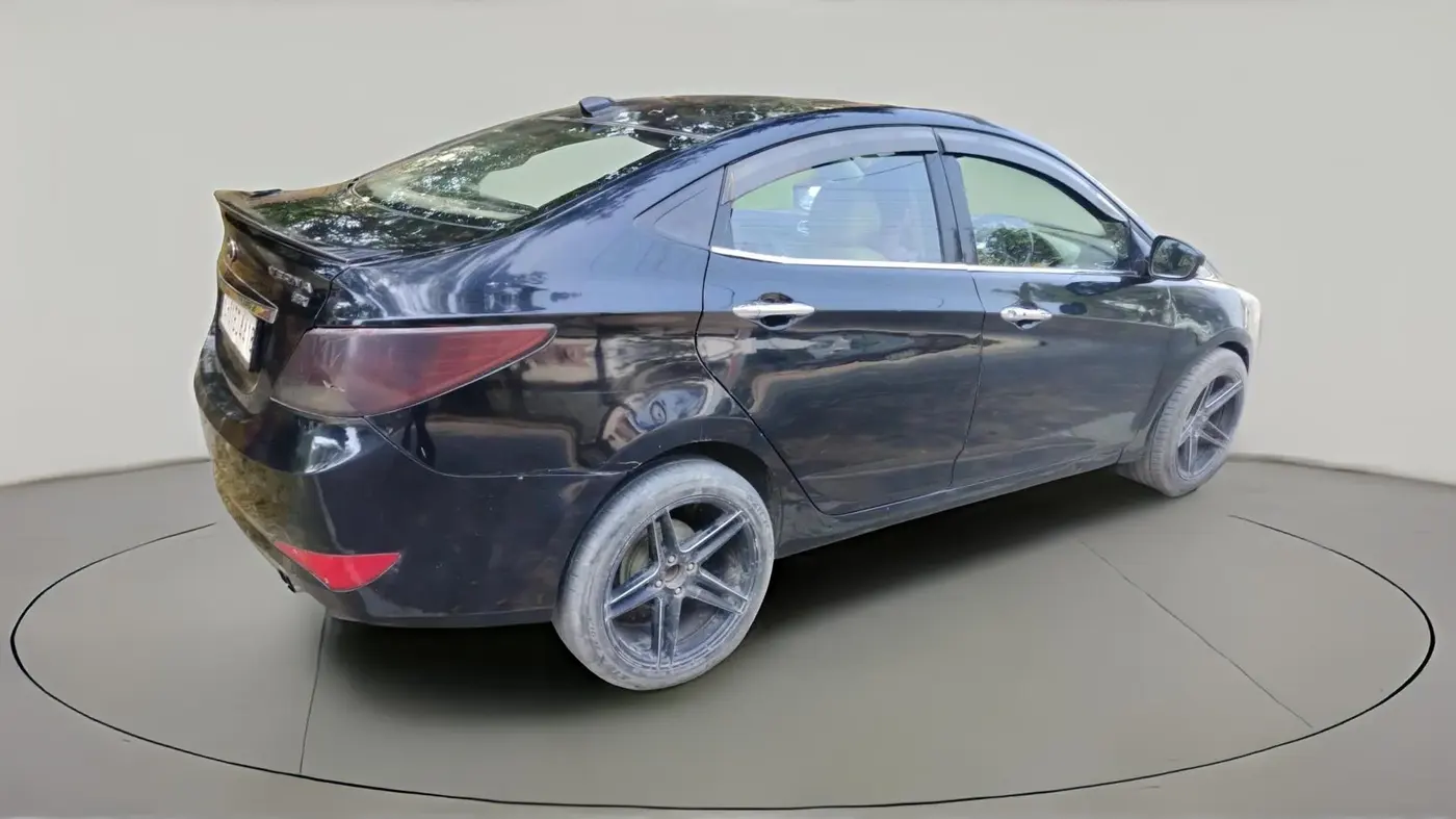 2015 Hyundai Verna FLUIDIC 1.6 CRDI S(O) 4S, Diesel, Manual, 1,65,877 km, exterior