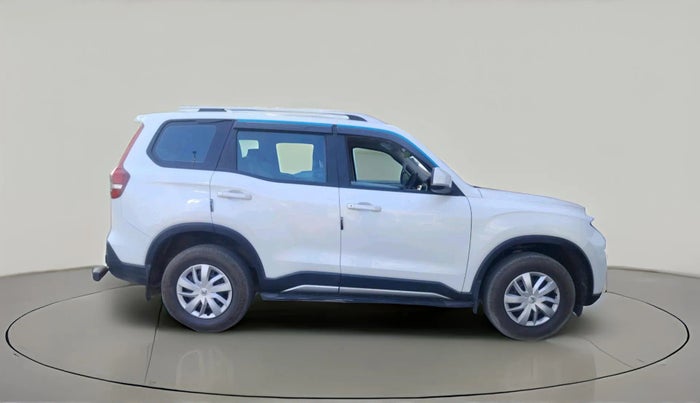 2024 Mahindra SCORPIO-N Z6 DIESEL MT 2WD 7 STR, Diesel, Manual, 15,011 km, exterior