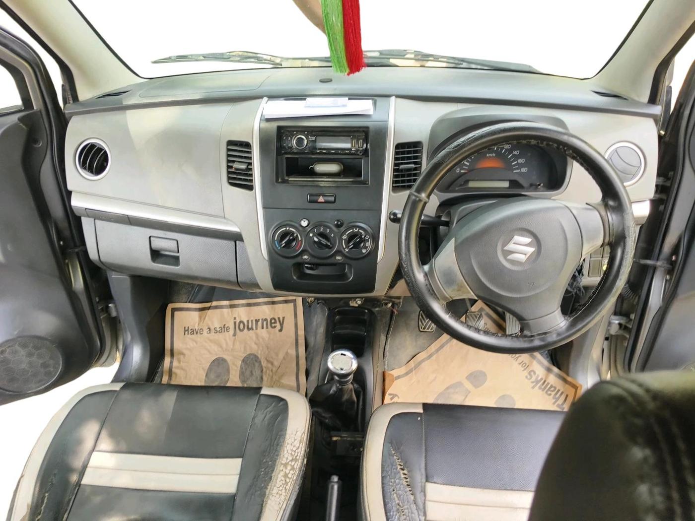 2011 Maruti Wagon R 1.0 LXI CNG, CNG, Manual, 1,19,869 km, interior
