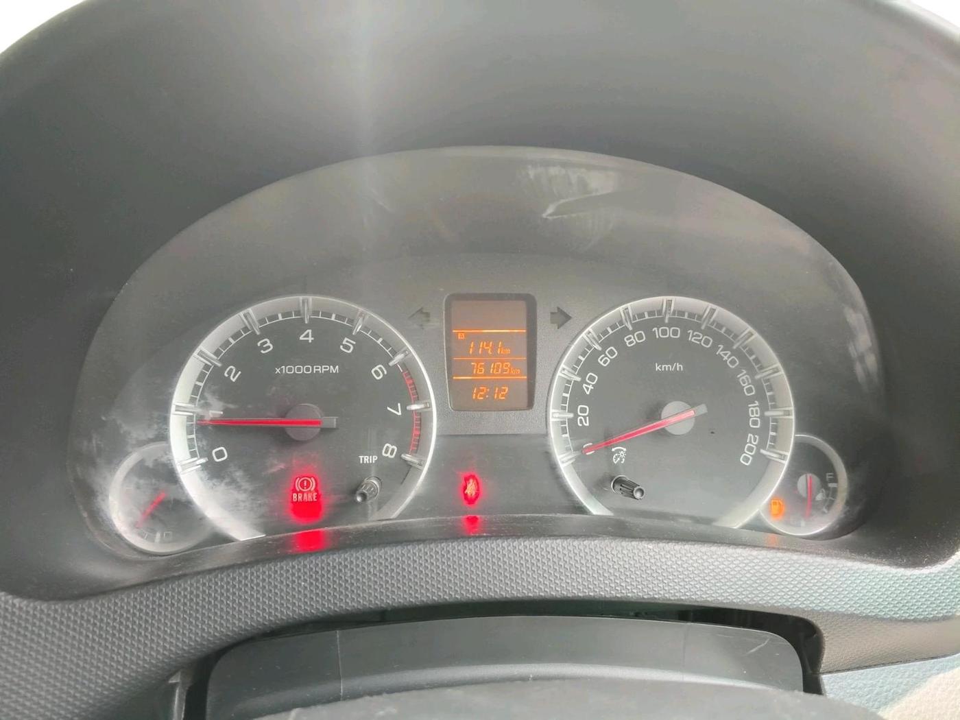 2014 Maruti Swift VXI, Petrol, Manual, 76,109 km, interior