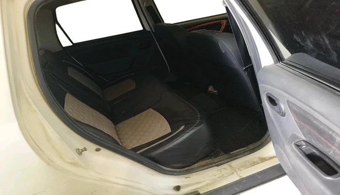 2016 Renault Duster 85 PS RXL DIESEL, Diesel, Manual, 1,40,428 km, interior