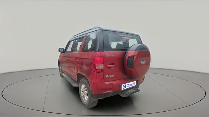 2017 Mahindra TUV300 T8 DUAL TONE, Diesel, Manual, 1,23,024 km, exterior
