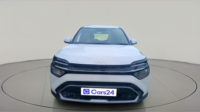 2023 KIA CARENS PREMIUM 1.5 PETROL 7 STR, Petrol, Manual, 61,487 km, exterior