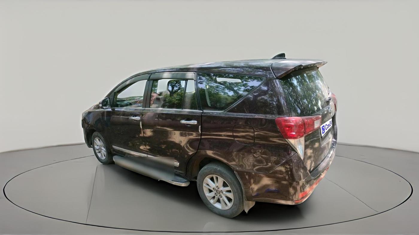 2017 Toyota Innova Crysta 2.4 VX 8 STR, Diesel, Manual, 96,608 km, exterior