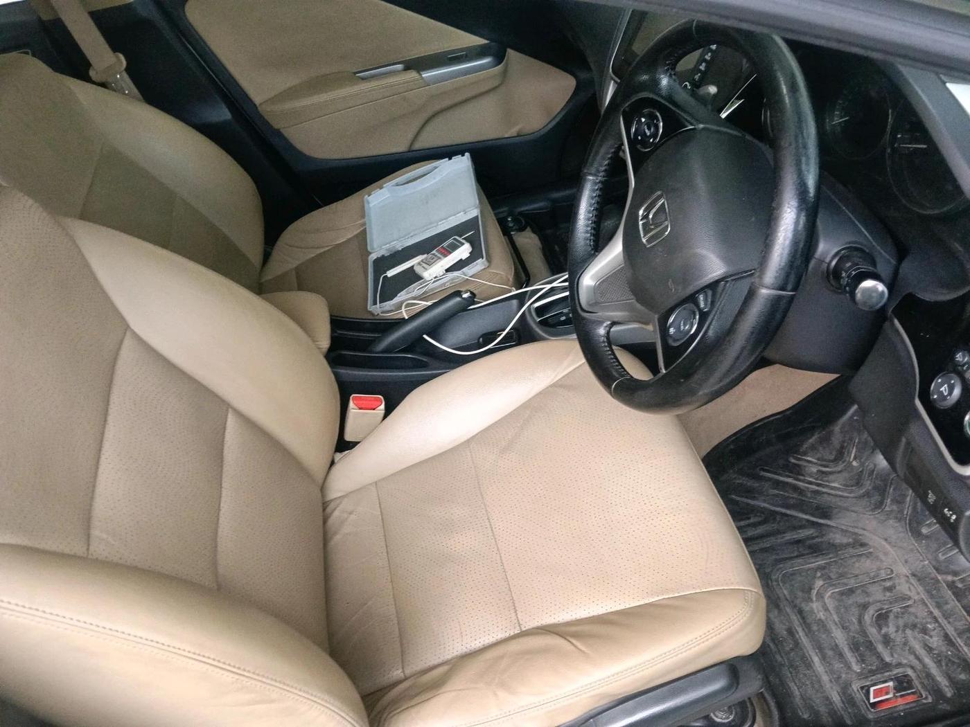 2019 Honda City 1.5L I-VTEC ZX CVT, Petrol, Automatic, 1,03,202 km, interior
