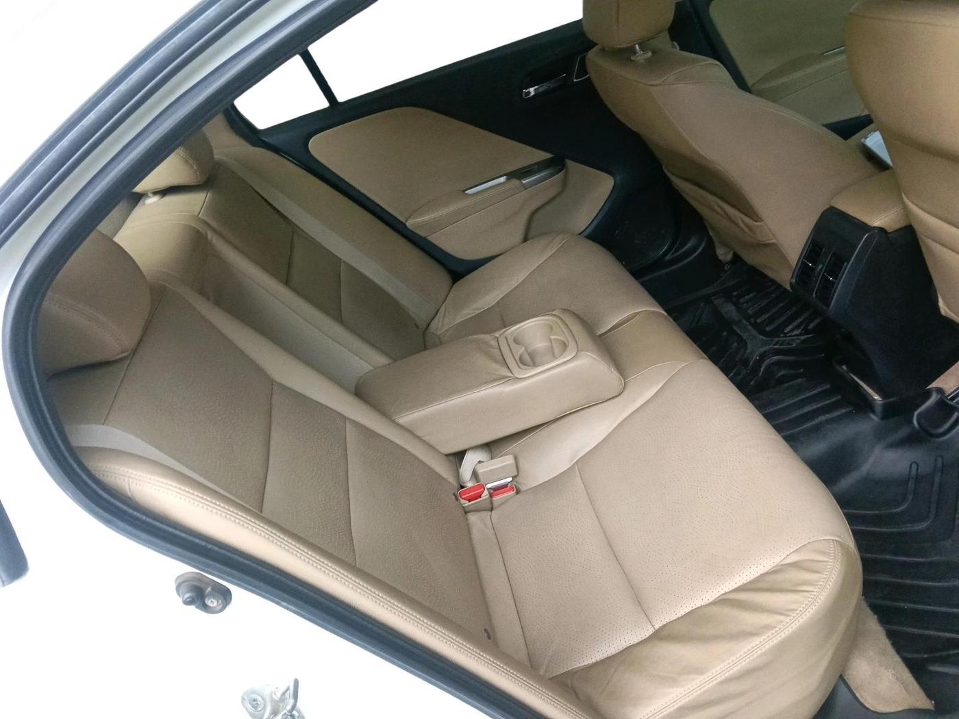 2019 Honda City 1.5L I-VTEC ZX CVT, Petrol, Automatic, 1,03,202 km, interior