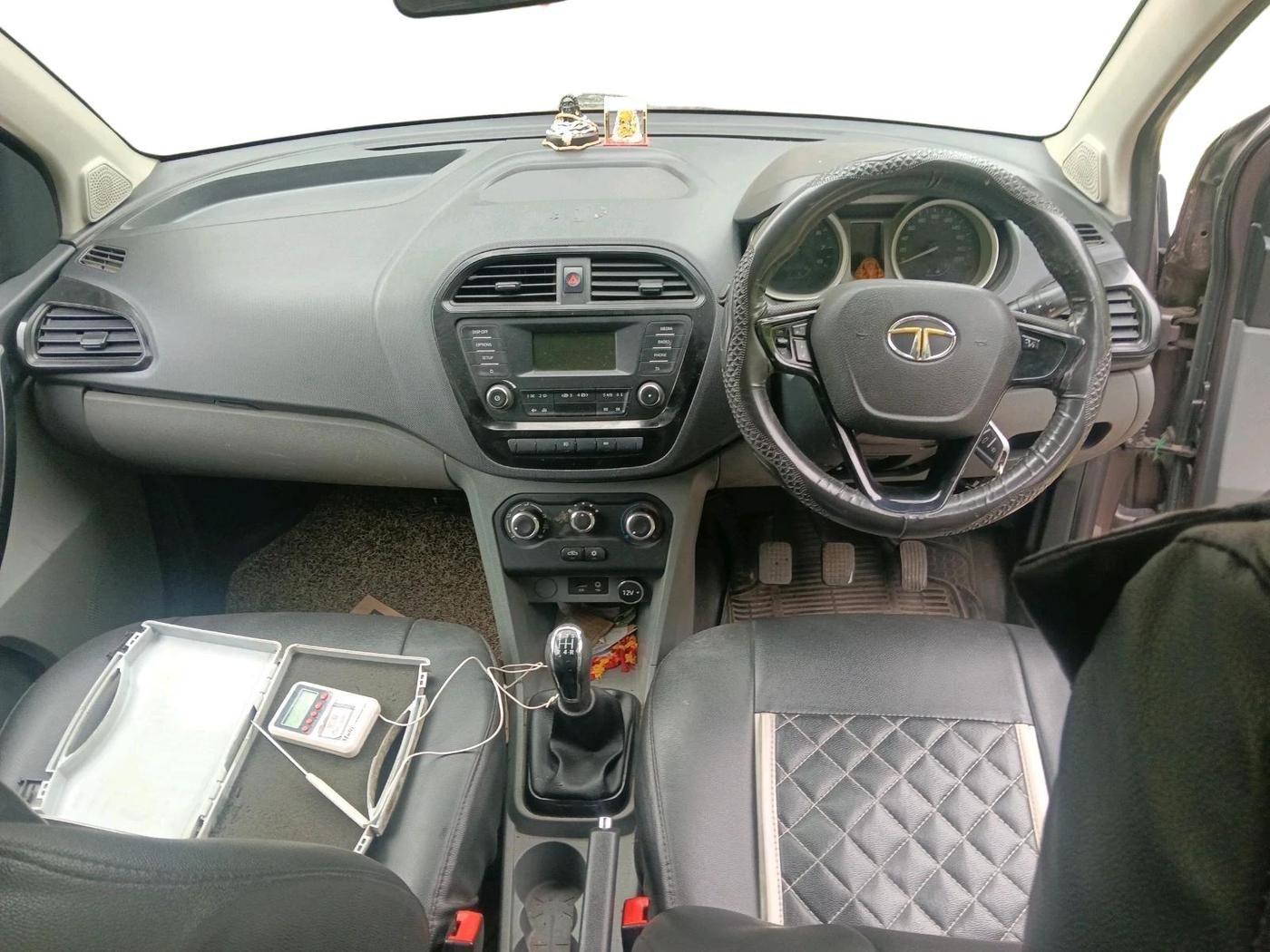 2018 Tata TIGOR XT PETROL, Petrol, Manual, 1,01,093 km, interior