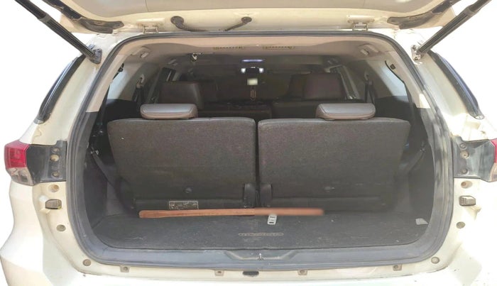 2018 Toyota Fortuner 2.8 4X2 AT, Diesel, Automatic, 93,111 km, exterior