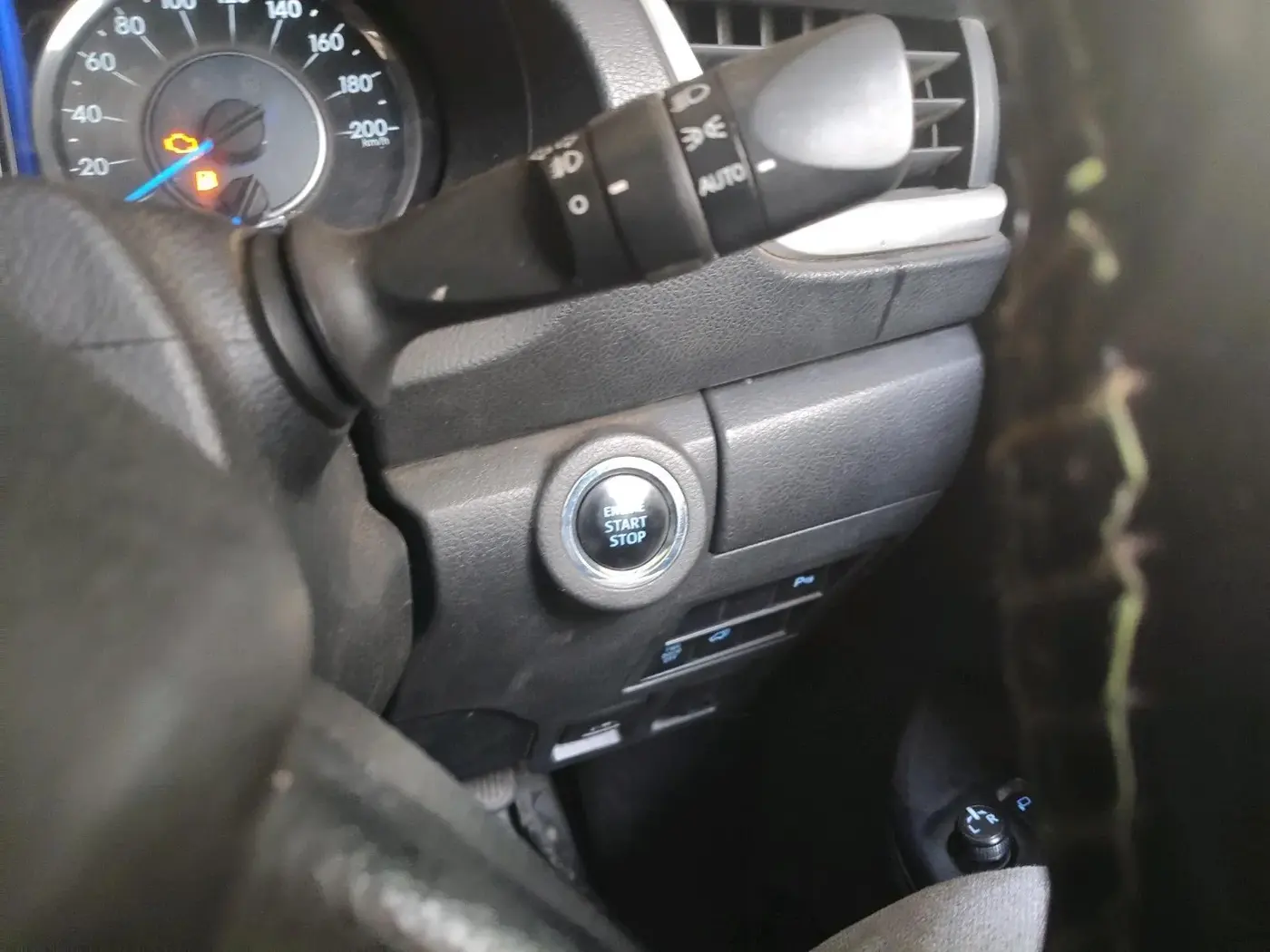 2018 Toyota Fortuner 2.8 4X2 AT, Diesel, Automatic, 93,111 km, interior