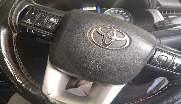 2018 Toyota Fortuner 2.8 4X2 AT, Diesel, Automatic, 93,111 km, interior
