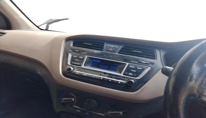 2016 Hyundai Elite i20 MAGNA 1.4 CRDI, Diesel, Manual, 1,66,425 km, interior