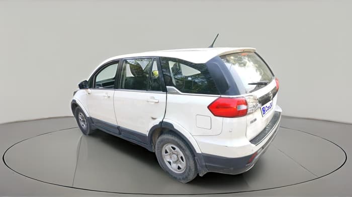 2017 Tata Hexa XM 4X2 7 STR, Diesel, Manual, 1,86,781 km, exterior