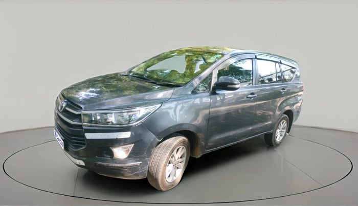 2017 Toyota Innova Crysta 2.4 GX 8 STR, Diesel, Manual, 1,54,955 km, exterior