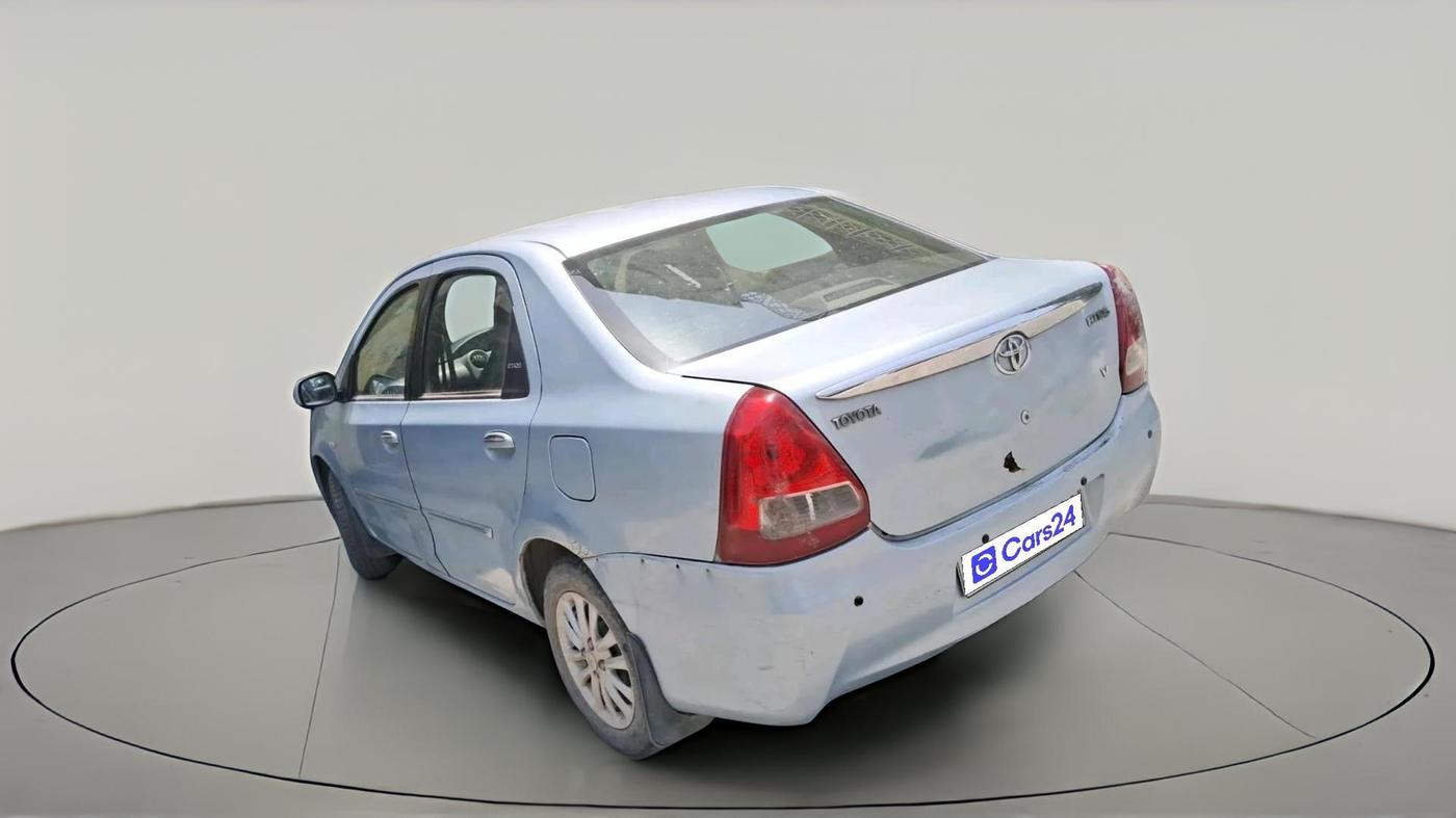 2011 Toyota Etios V, Petrol, Manual, 1,25,854 km, exterior