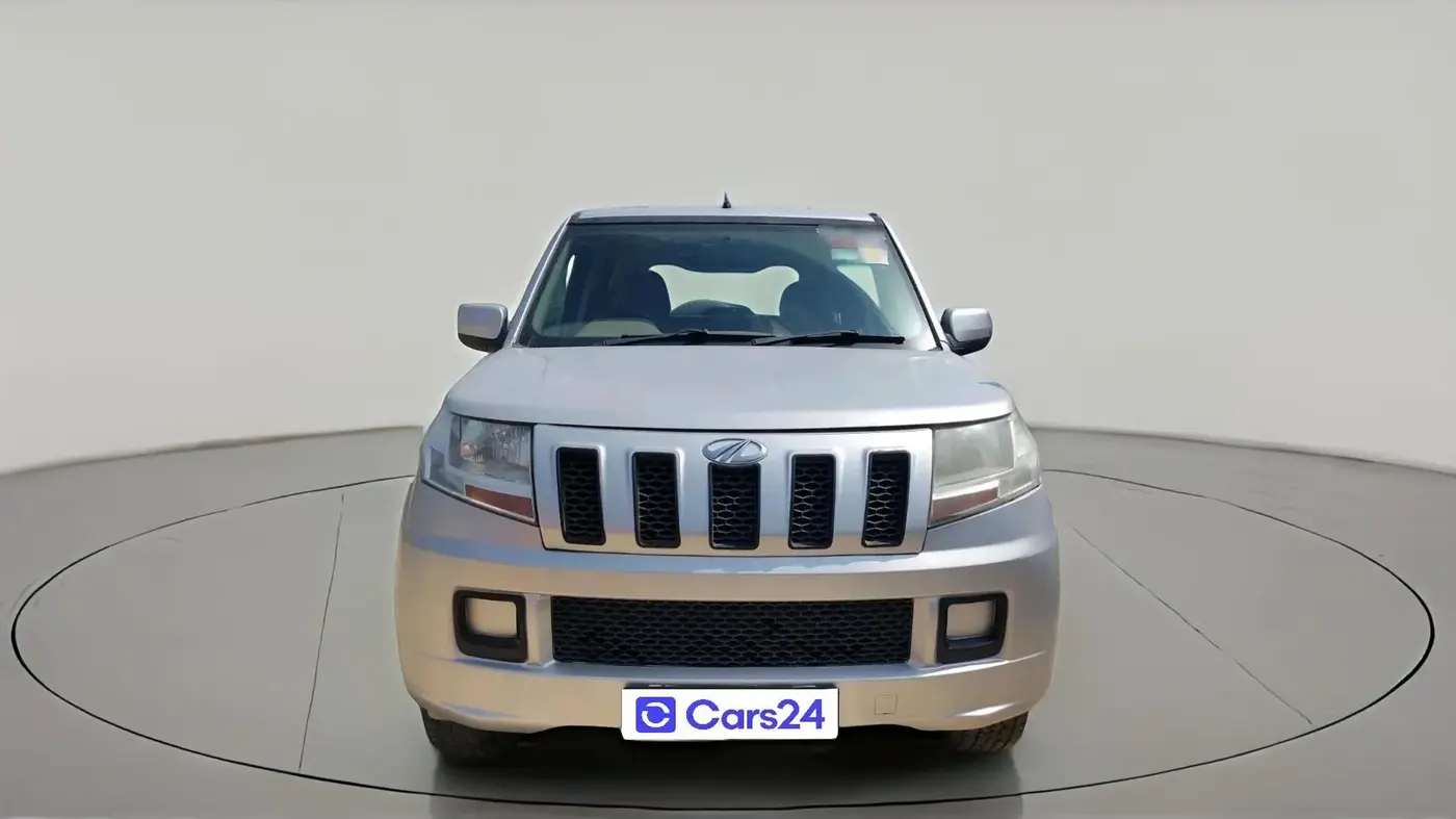 2017 Mahindra TUV300 T4, Diesel, Manual, 95,529 km, exterior