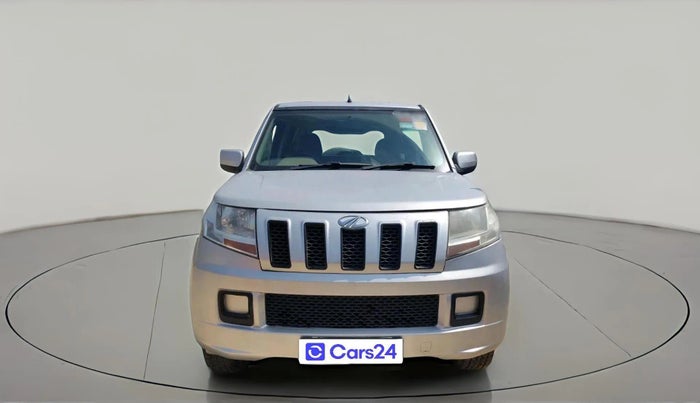 2017 Mahindra TUV300 T4, Diesel, Manual, 95,529 km, exterior