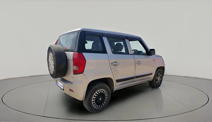 2017 Mahindra TUV300 T4, Diesel, Manual, 95,529 km, exterior