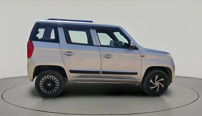 2017 Mahindra TUV300 T4, Diesel, Manual, 95,529 km, exterior