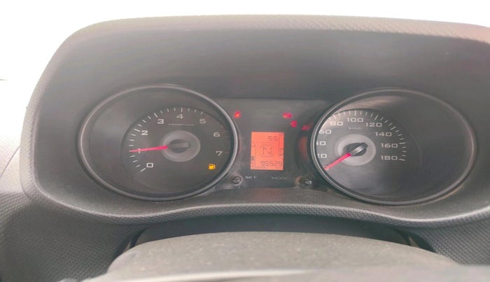 2017 Mahindra TUV300 T4, Diesel, Manual, 95,529 km, interior