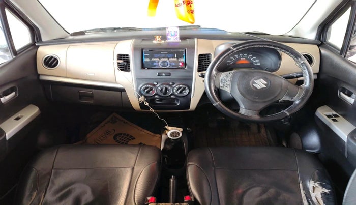 2017 Maruti Wagon R 1.0 LXI CNG, CNG, Manual, 1,45,454 km, interior