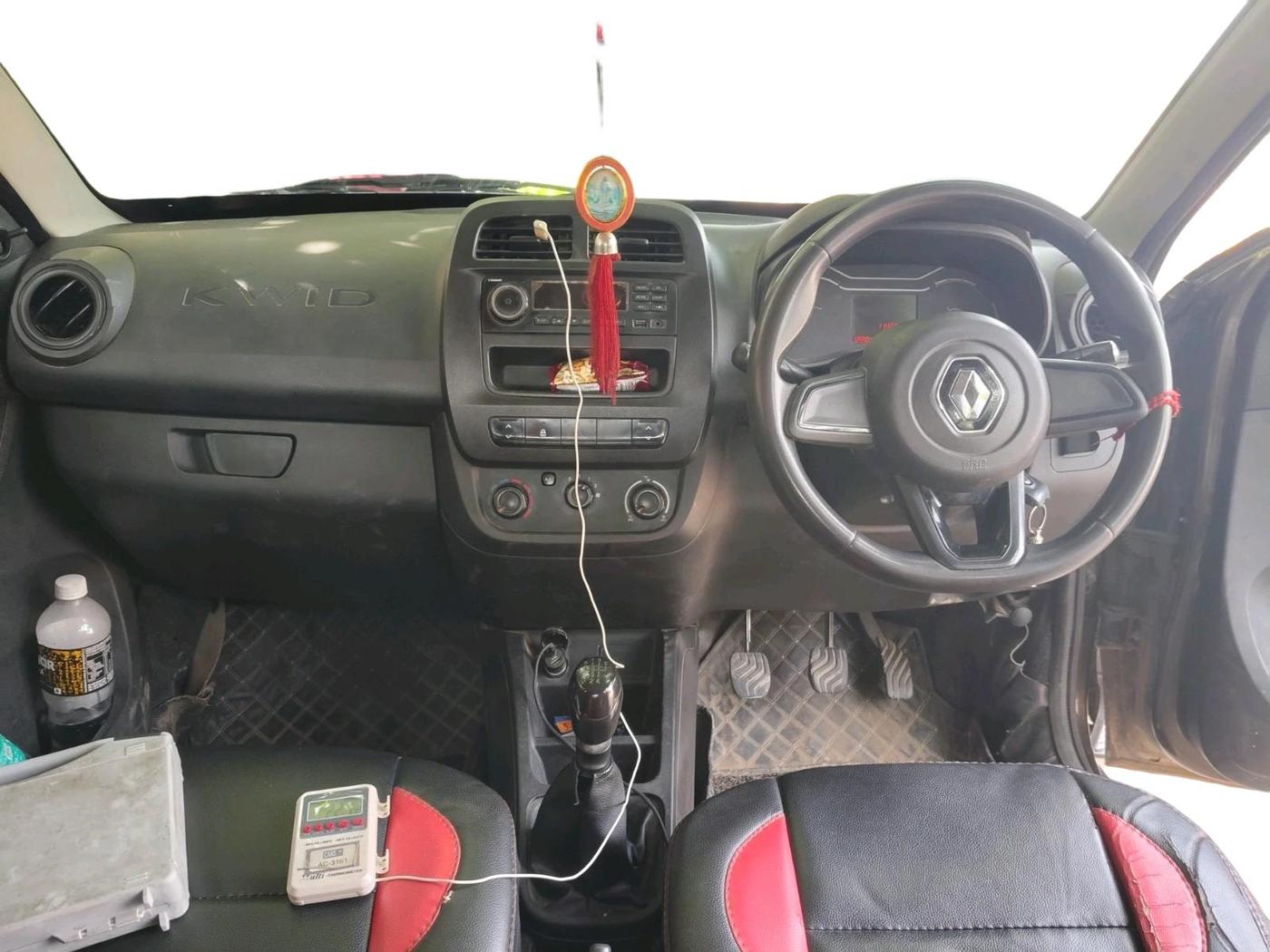 2021 Renault Kwid RXL, Petrol, Manual, 1,14,629 km, interior