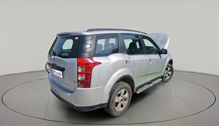 2013 Mahindra XUV500 W8, Diesel, Manual, 1,57,729 km, exterior