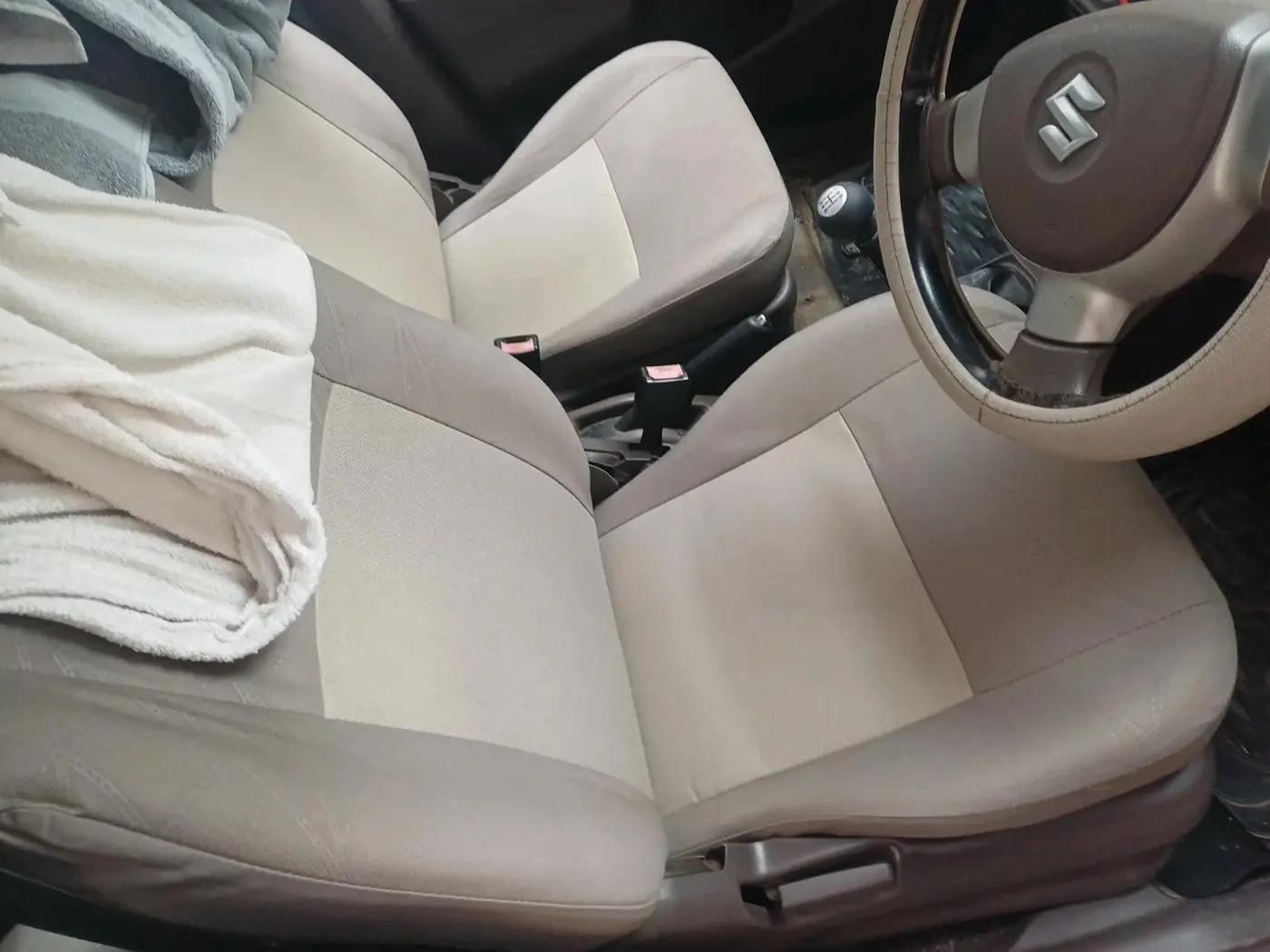 2011 Maruti Zen Estilo VXI, Petrol, Manual, 1,28,413 km, interior