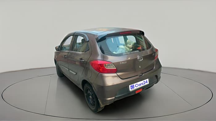 2017 Tata Tiago XT PETROL, Petrol, Manual, 68,481 km, exterior