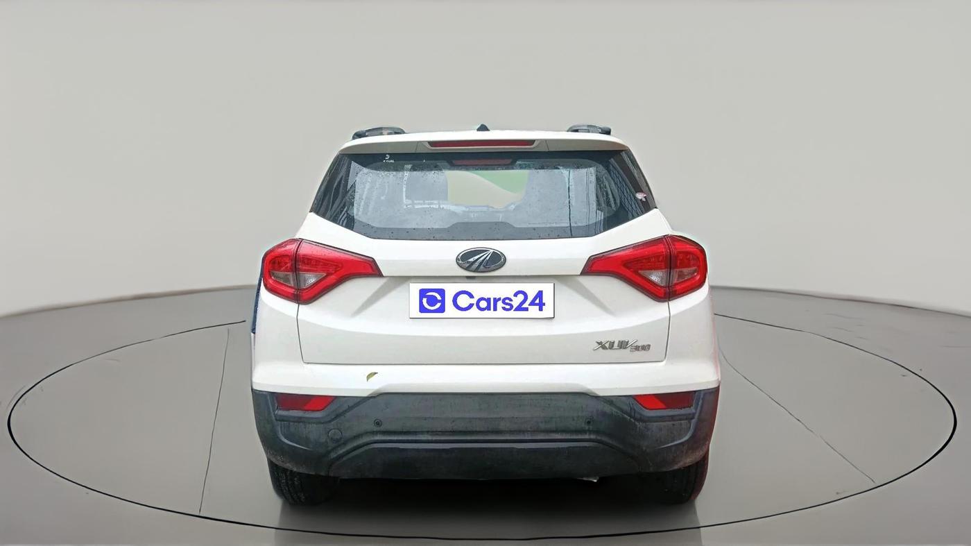 2022 Mahindra XUV300 W6 1.5 Diesel, Diesel, Manual, 19,582 km, exterior