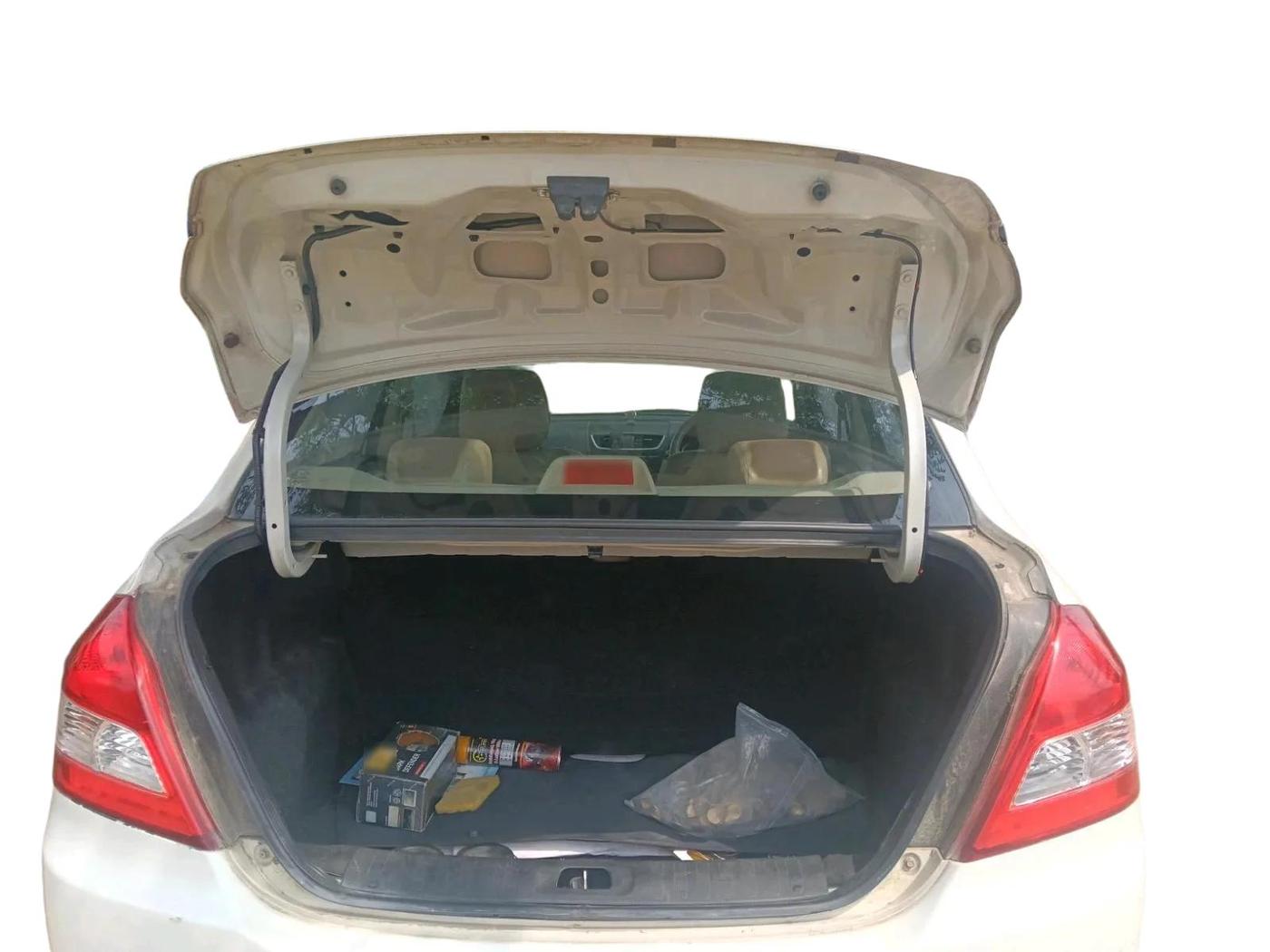 2017 Maruti Swift Dzire VDI (O), Diesel, Manual, 1,99,356 km, exterior