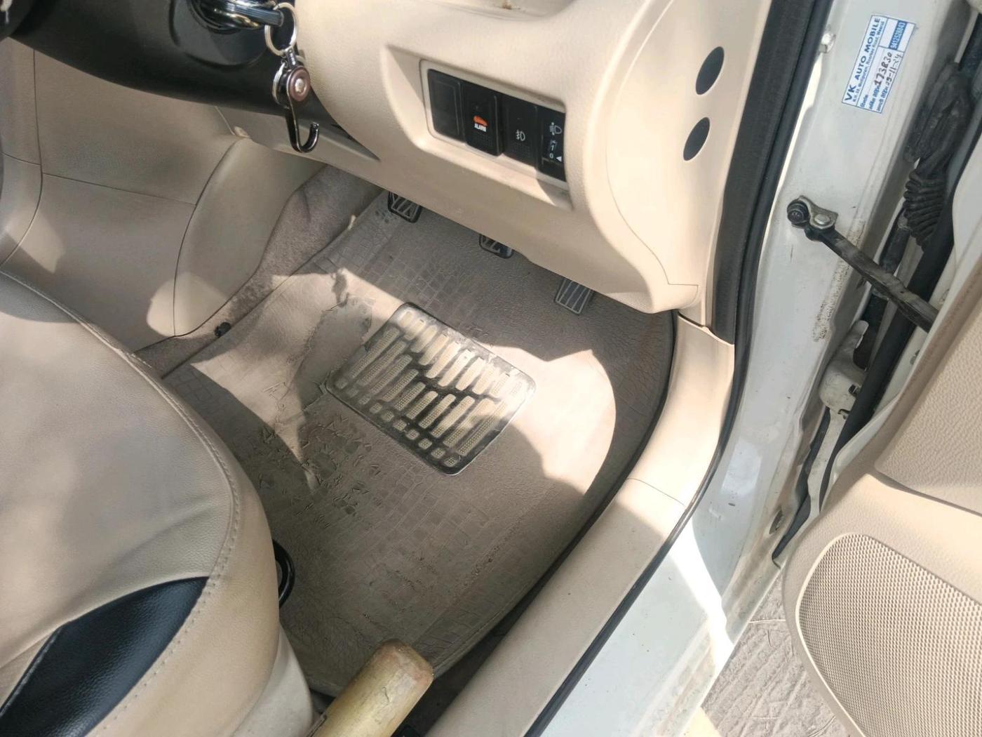 2017 Maruti Swift Dzire VDI (O), Diesel, Manual, 1,99,356 km, interior
