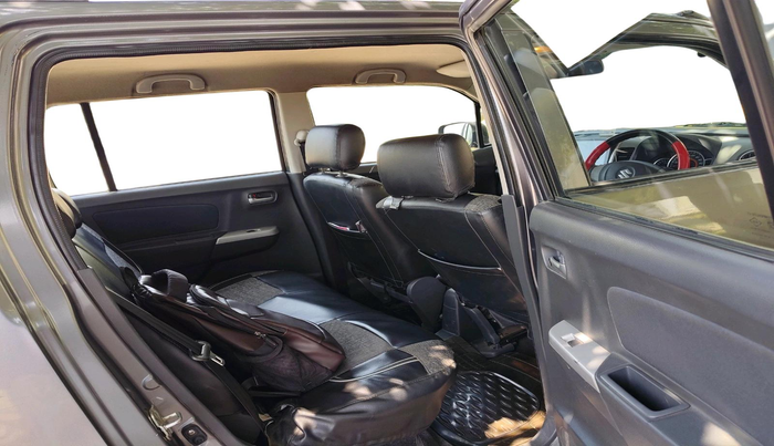 2012 Maruti Wagon R 1.0 VXI, Petrol, Manual, 1,19,555 km, interior