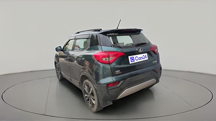 2021 Mahindra XUV300 W8 (O) 1.5 DIESEL AMT, Diesel, Automatic, 1,14,226 km, exterior
