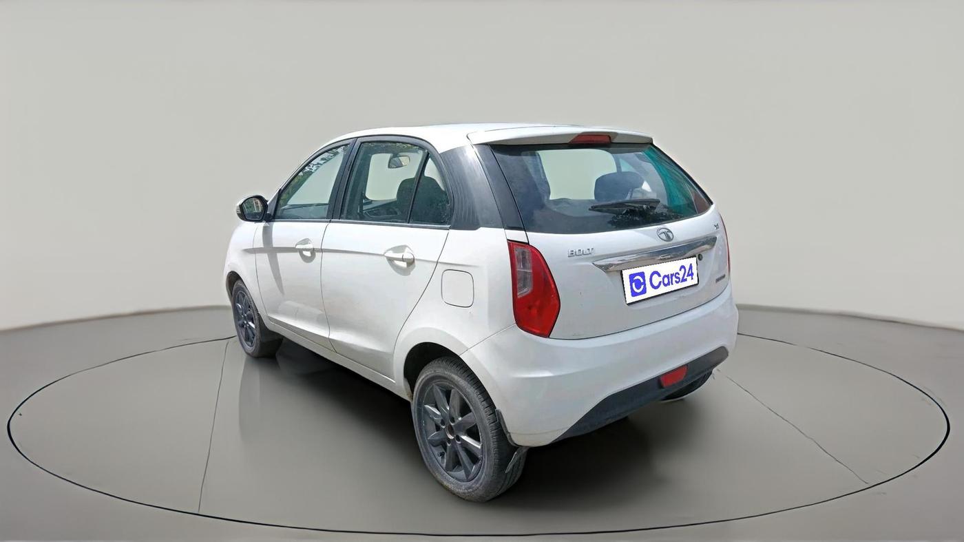 2015 Tata Bolt XT REVOTRON, CNG, Manual, 78,540 km, exterior