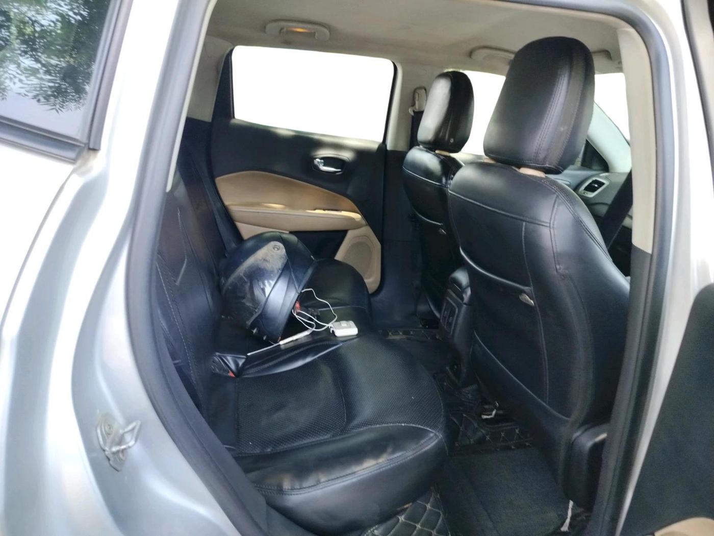 2018 Jeep Compass LONGITUDE 2.0 DIESEL, Diesel, Manual, 2,46,703 km, interior