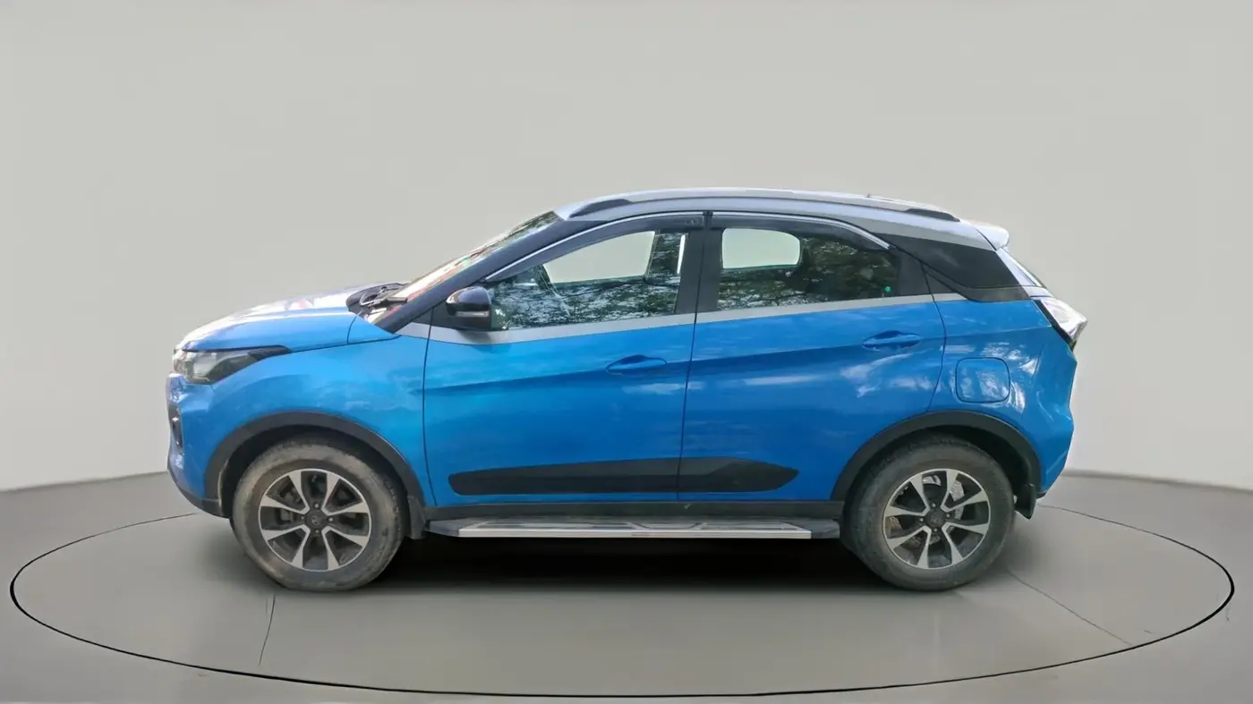 2020 Tata NEXON XZA PLUS (O) PETROL, Petrol, Automatic, 16,851 km, exterior