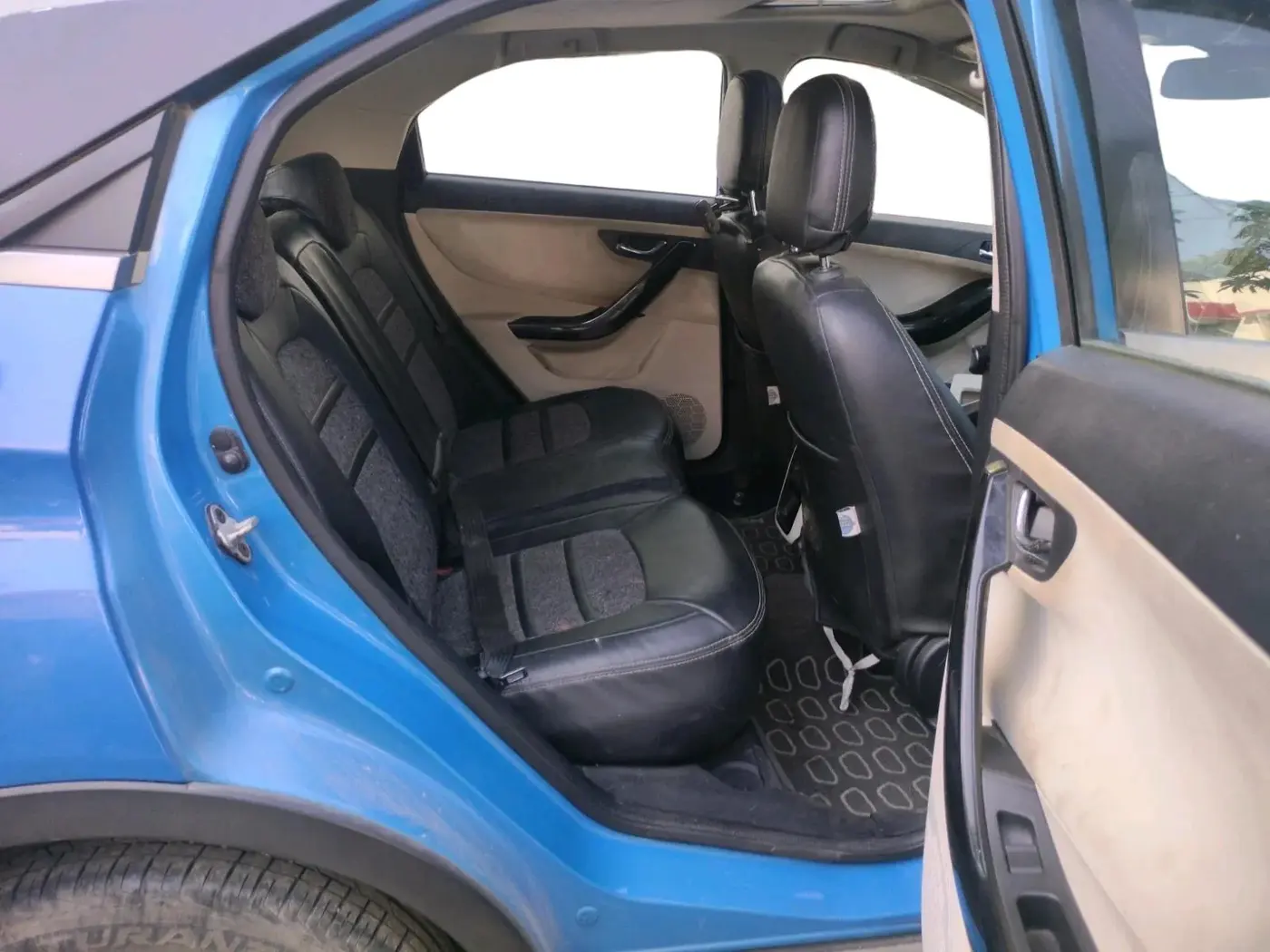 2020 Tata NEXON XZA PLUS (O) PETROL, Petrol, Automatic, 16,851 km, interior