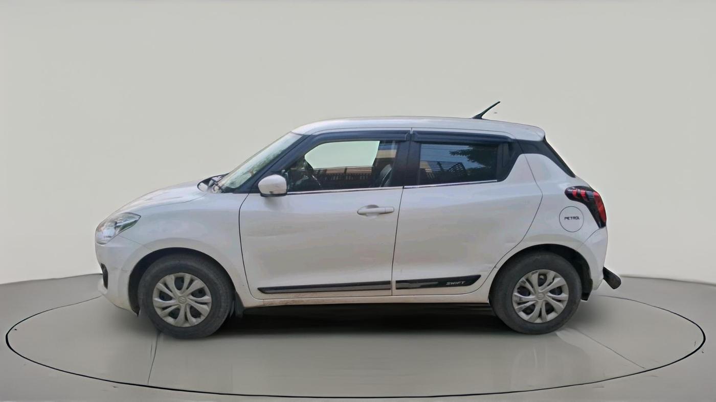 2019 Maruti Swift VXI, CNG, Manual, 1,05,218 km, exterior