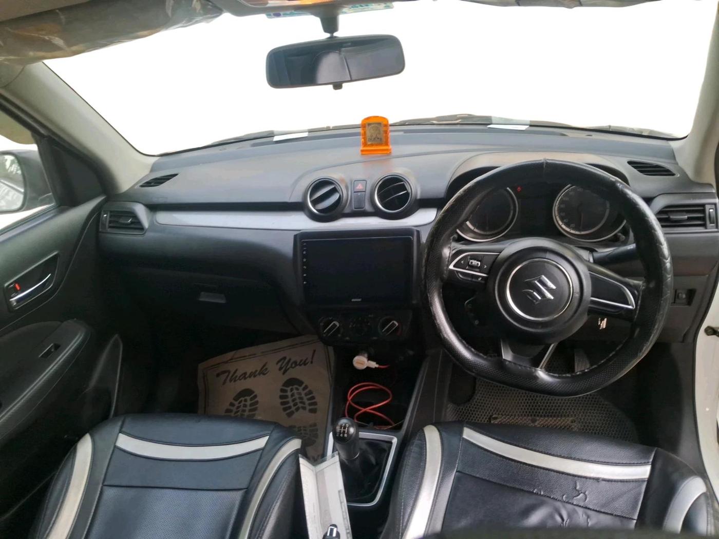 2019 Maruti Swift VXI, CNG, Manual, 1,05,218 km, interior