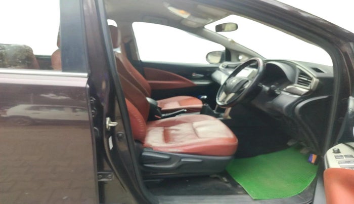 2018 Toyota Innova Crysta 2.4 VX 7 STR, Diesel, Manual, 2,36,000 km, interior