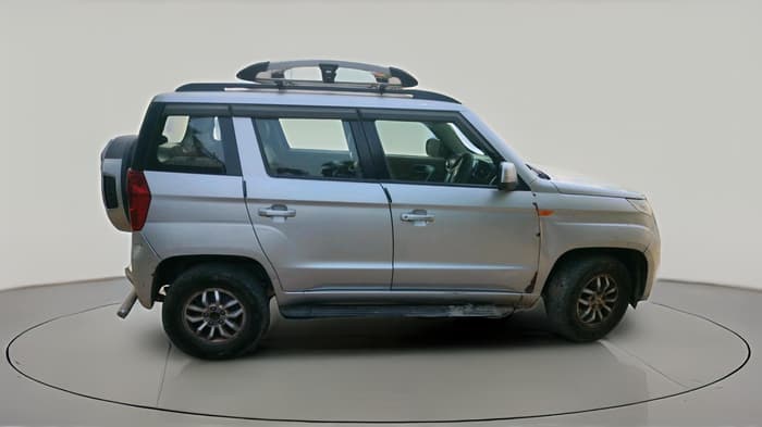 2016 Mahindra TUV300 T8, Diesel, Manual, 77,266 km, exterior