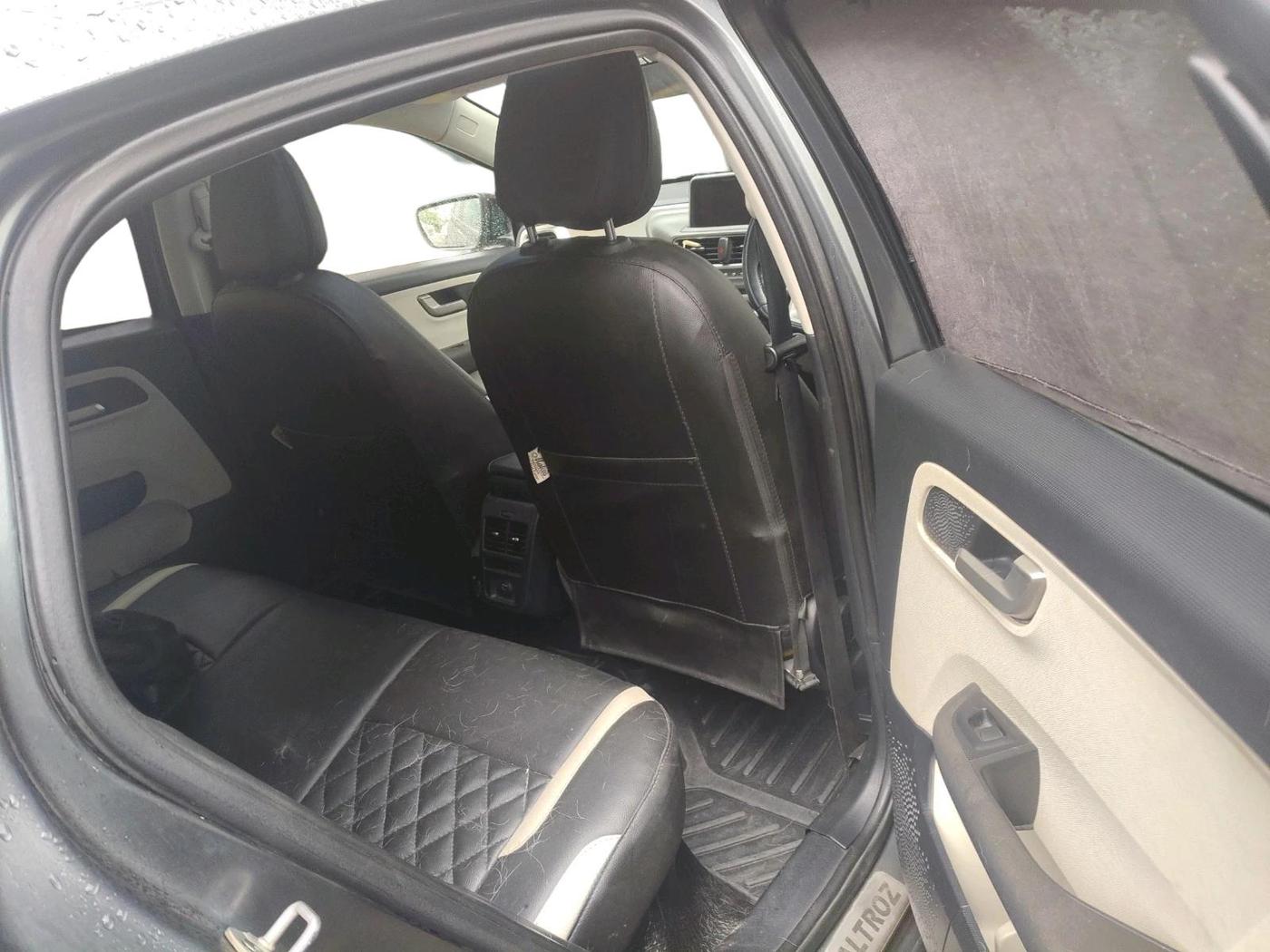 2023 Tata ALTROZ XZ PLUS O SUNROOF CNG, CNG, Manual, 41,672 km, interior