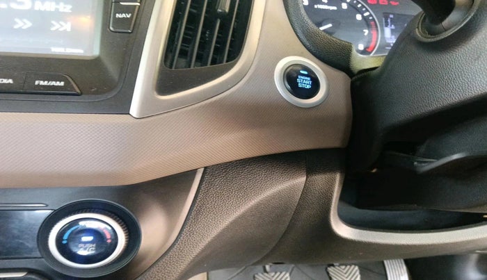 2017 Hyundai Creta SX PLUS 1.6 PETROL, Petrol, Manual, 45,890 km, interior