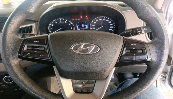 2017 Hyundai Creta SX PLUS 1.6 PETROL, Petrol, Manual, 45,890 km, interior