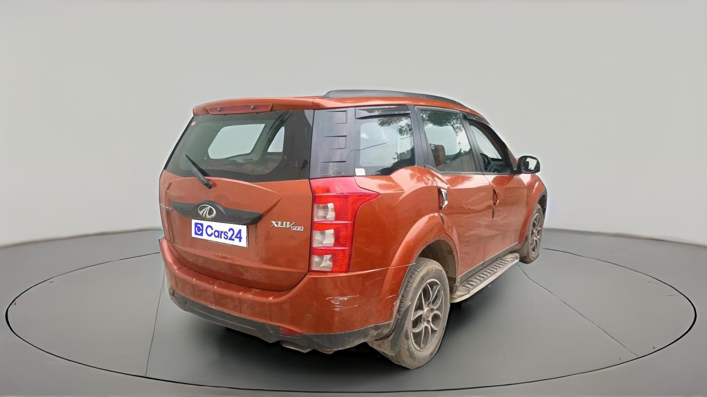 2015 Mahindra XUV500 W6, Diesel, Manual, 70,980 km, exterior