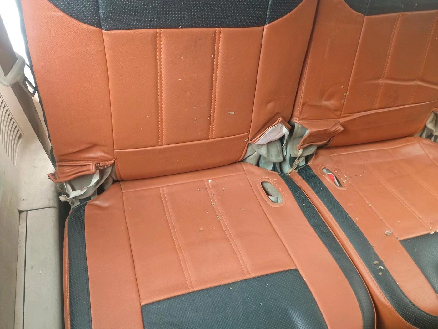 2015 Mahindra XUV500 W6, Diesel, Manual, 70,980 km, interior
